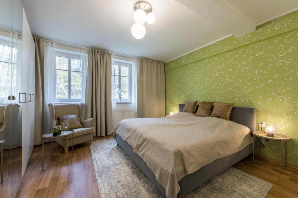 Promenade View Apartment Karlovy Vary Exterior photo